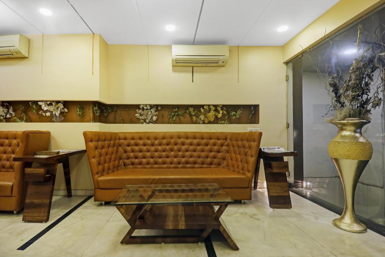 Townhouse Oak Hotel The Sudesh Raipur  Exterior photo